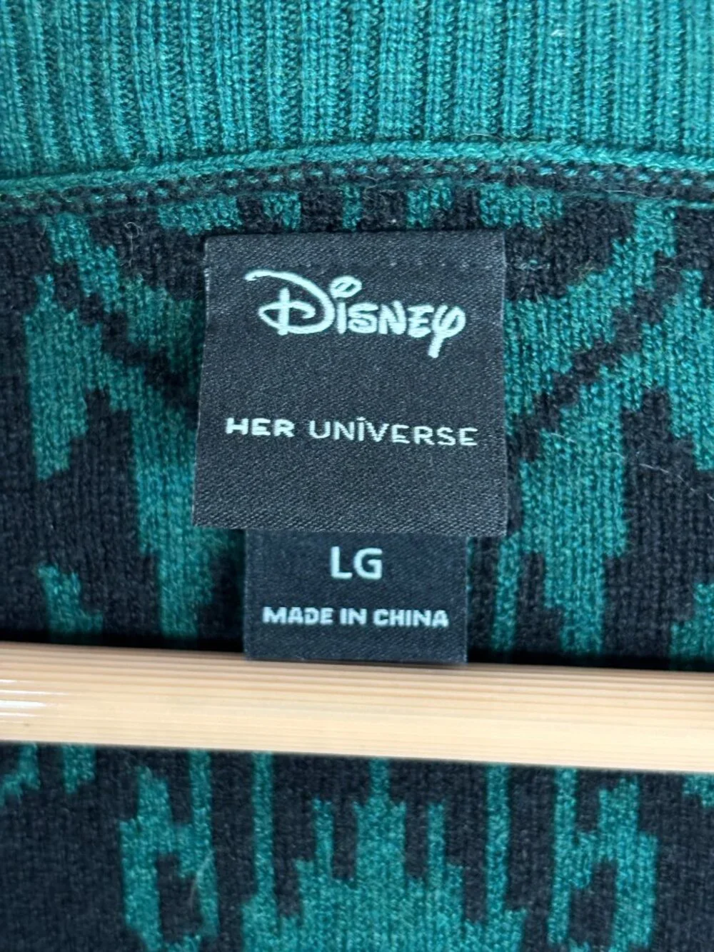 Her Universe Disney Haunted Mansion Wallpaper Cardigan L Green Witchy Spooky